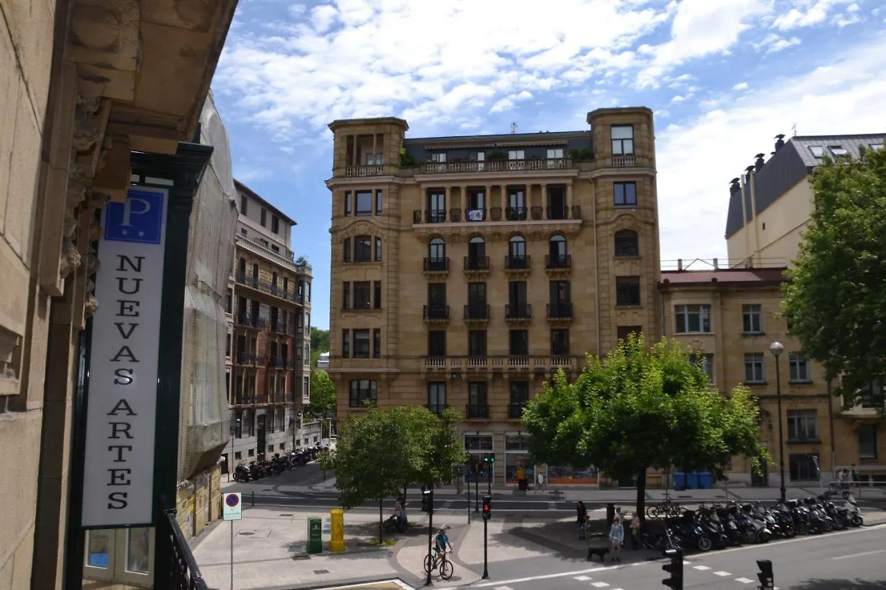 Pension Nuevas Artes San Sebastián Affittacamere