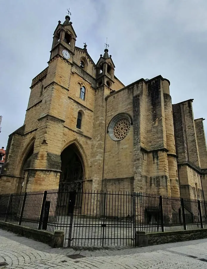 Pension Nuevas Artes San Sebastián 2*,  Spagna