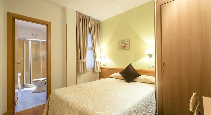 Pension Nuevas Artes San Sebastián