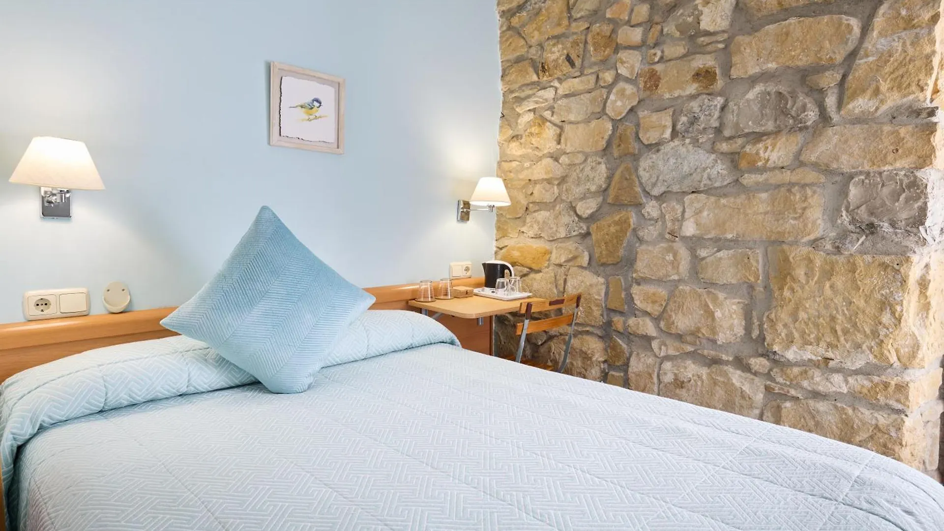 Pension Nuevas Artes San Sebastián Affittacamere